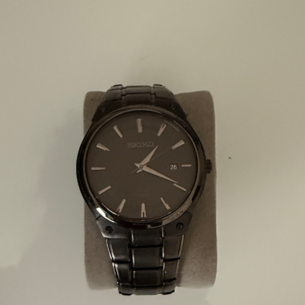 Seiko Solar 42mm Watch